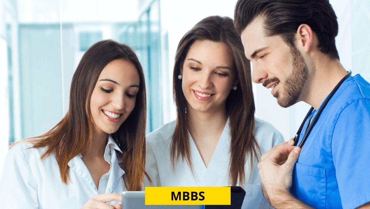 MBBS Course Details – Top Medical Colleges, Eligibility, Exam, Career 2022